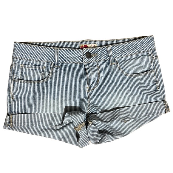 Forever 21 Pants - Blue and white striped shorts
